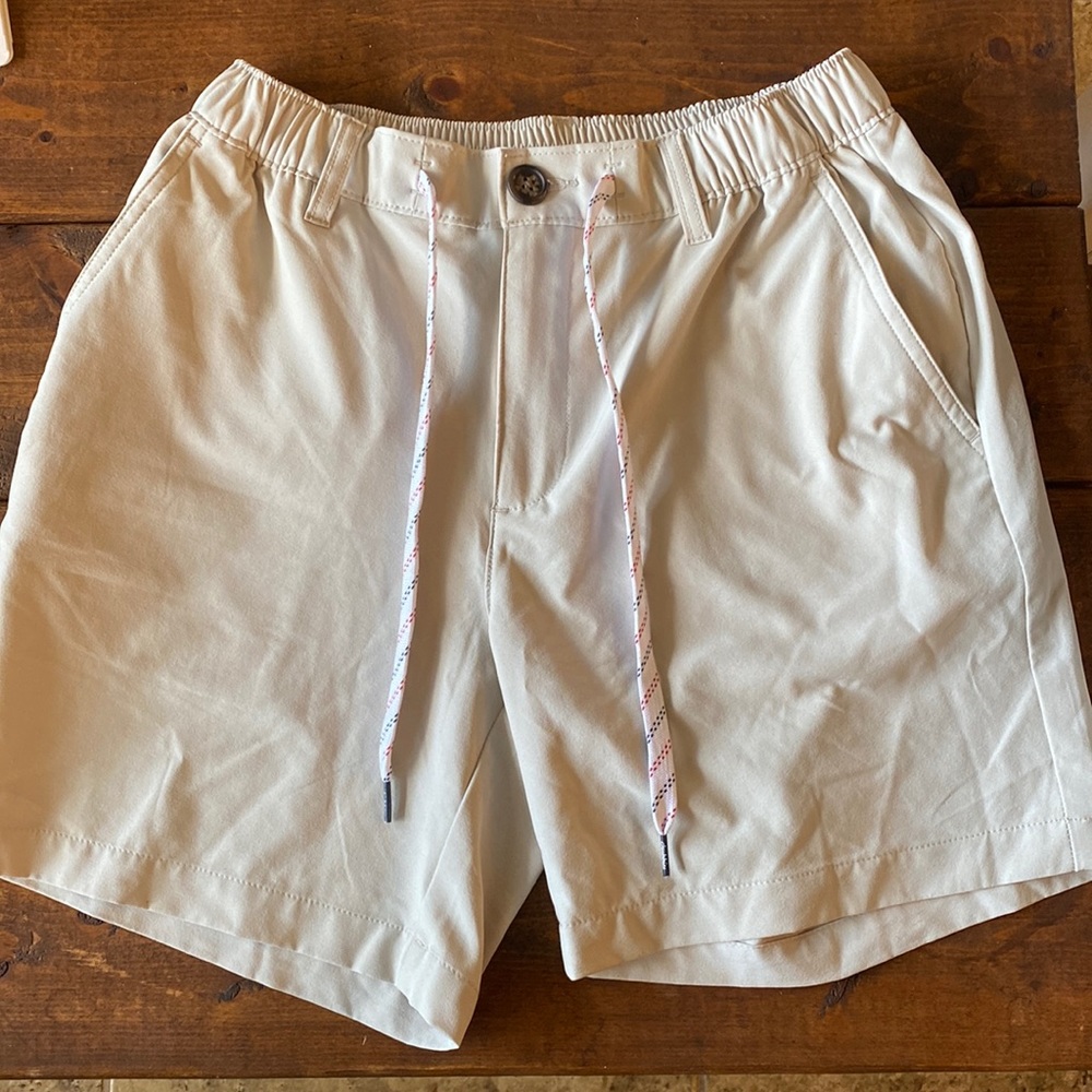 Size small 6” inseam men’s Chubbie’s shorts